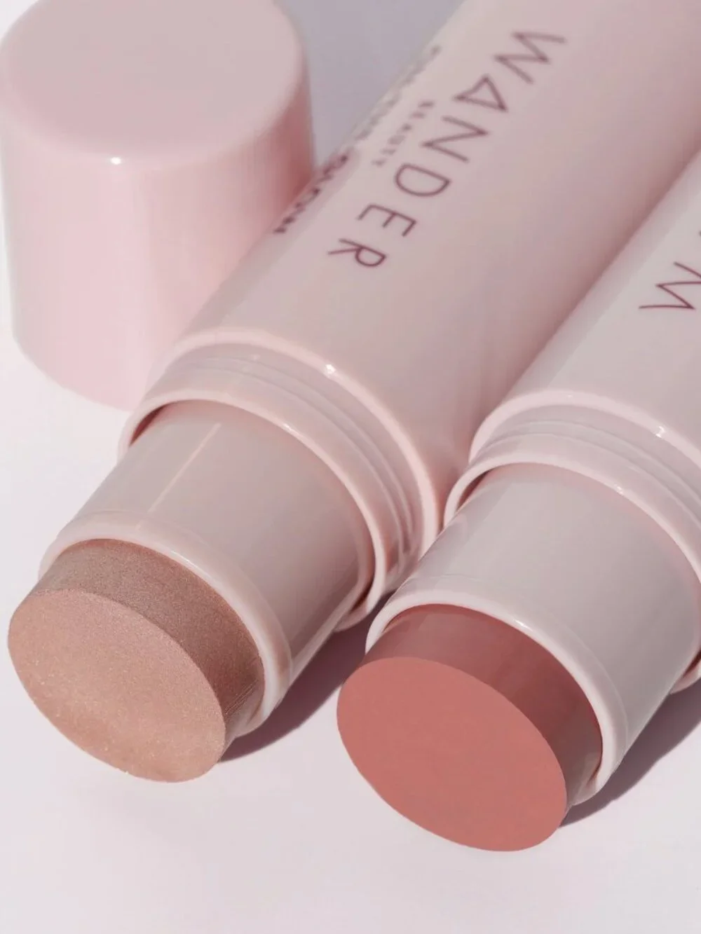 ❣️2/$36 NIB Wander Beauty On-The-Glow Blush and Illuminator Dusk Full Sz $38.00